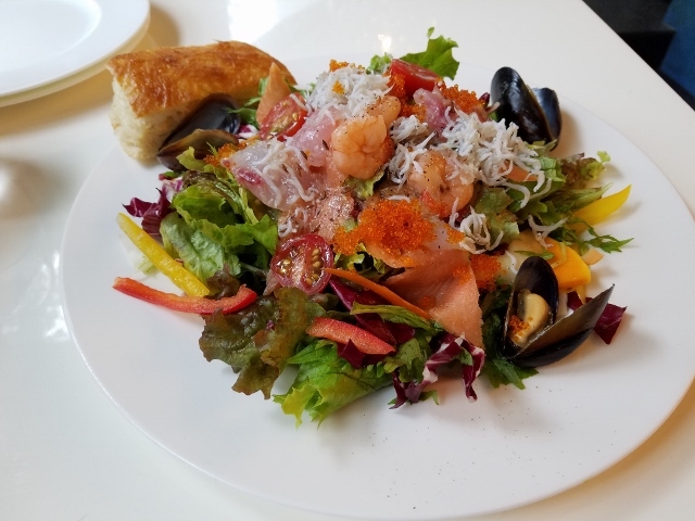 六本木☆美味しいサラダ情報