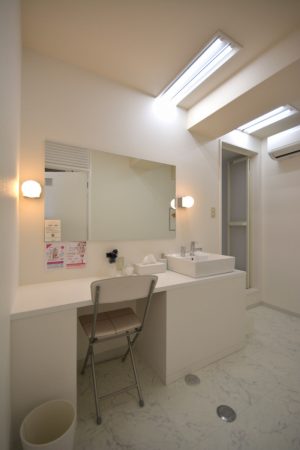 o0853128014066617959