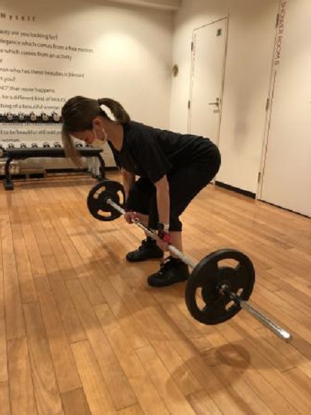 トレーナーもトレーニングに励んでおります！！