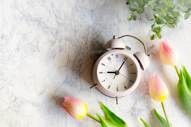 夕食は早めに！