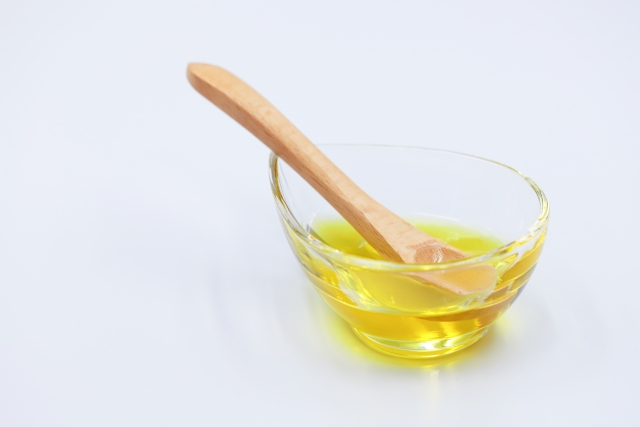 からだの中での油の働きについて