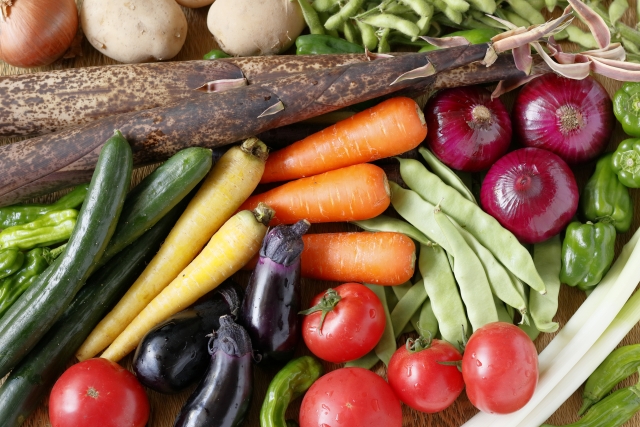 生野菜と温野菜、ダイエットにより良いのはどちら？