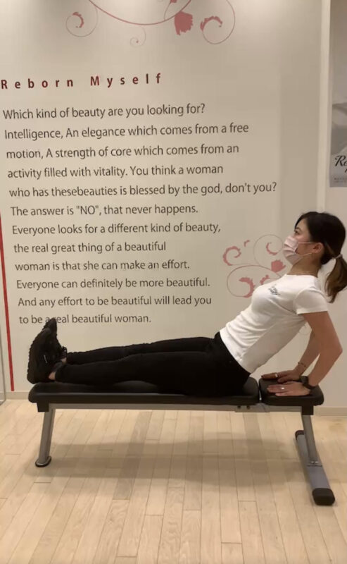 お腹周りスッキリさせるトレーニング✨